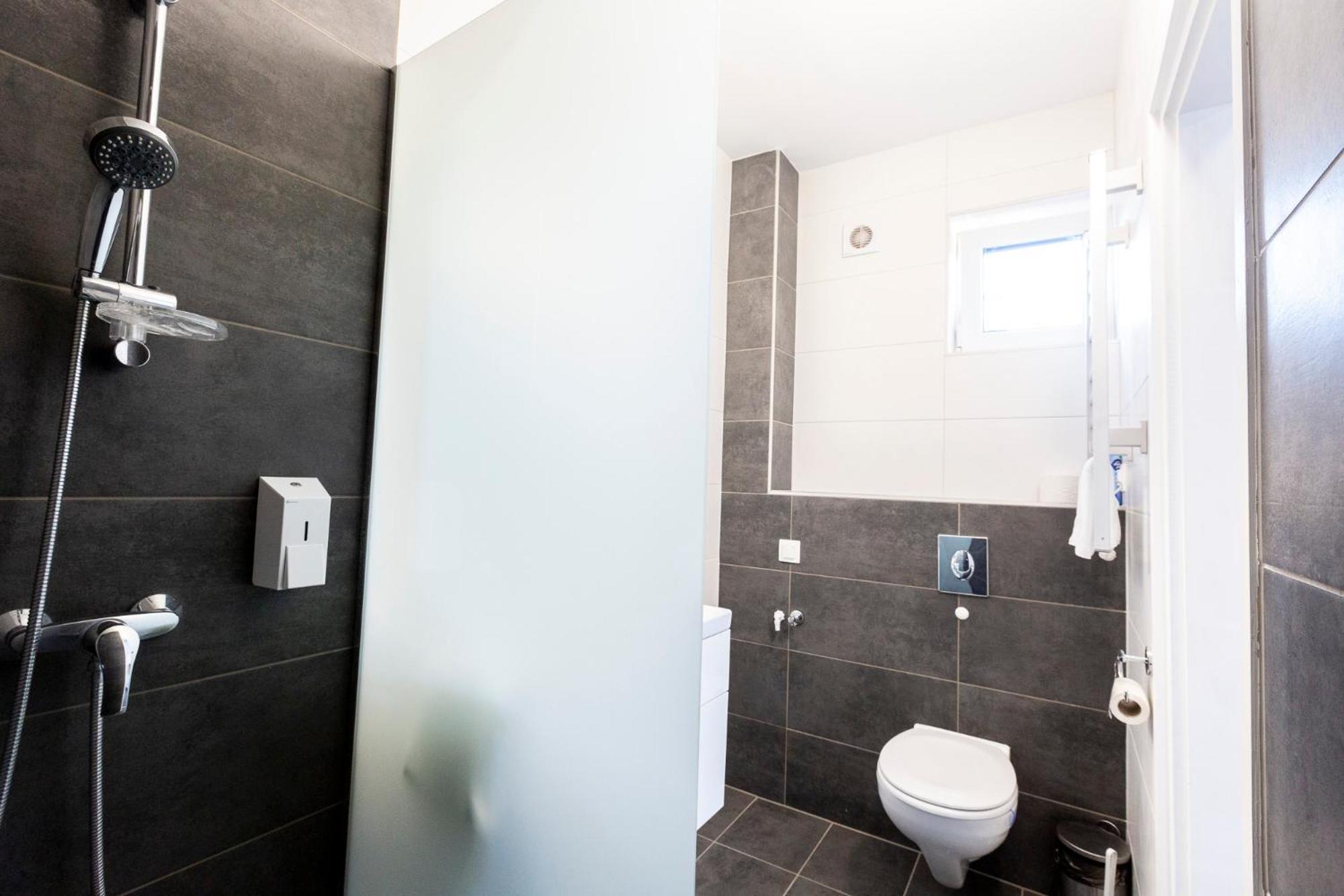 Horvath Apartman Fertod Ngoại thất bức ảnh